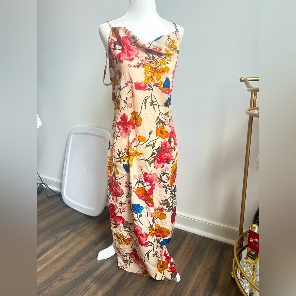 NWT RIHOAS floral maxi dress with spaghetti straps